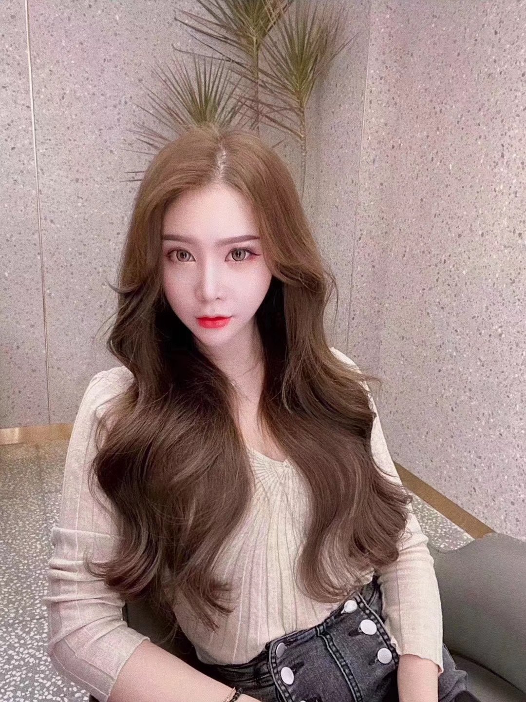 Honey ash brown colour