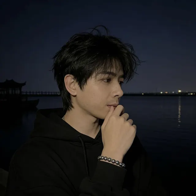 Master Zhang, senior designer